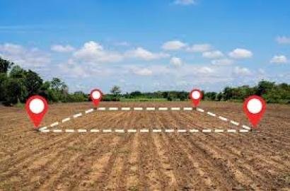Plot available in purash howrah